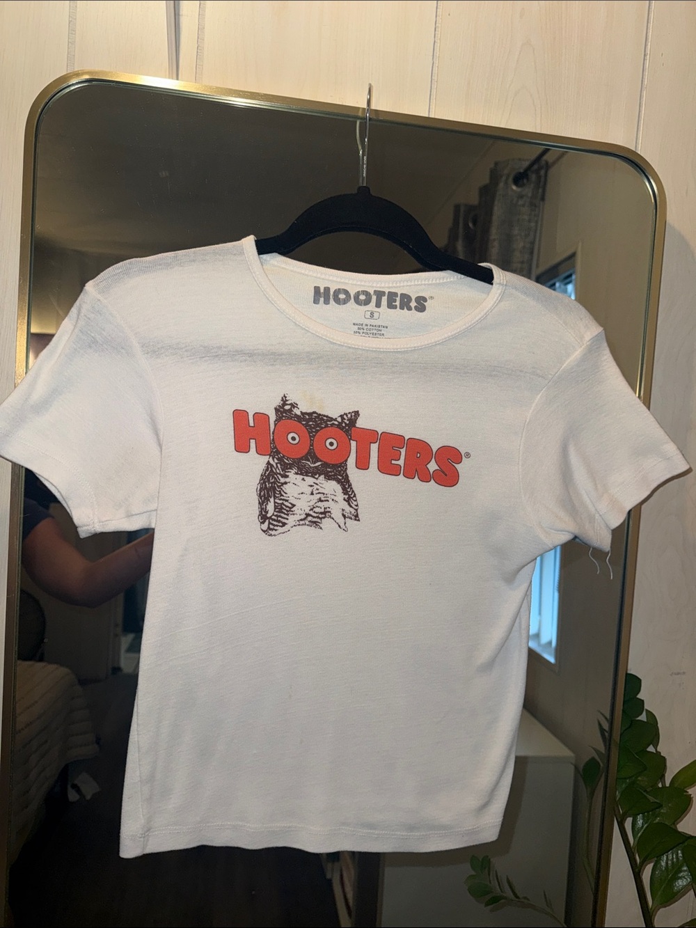 Hooters White Tee with Red Logo and Brown Owl Graphic